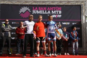 Grupo Prim en el cajón de la XXII San Antón MTB de Jumilla